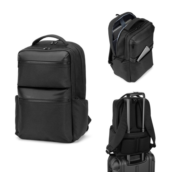 COPENHAGEN. Wasserabweisender Rucksack aus recyceltem Twill mit zwei großen Fronttaschen, 17'3 Zoll